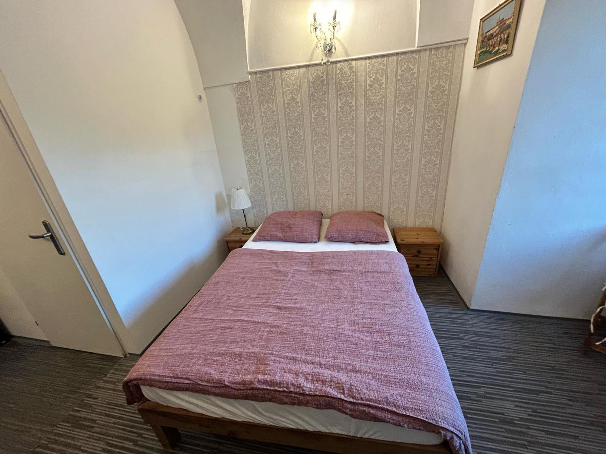 Appartamento Rezidence Napoleon Loket Esterno foto